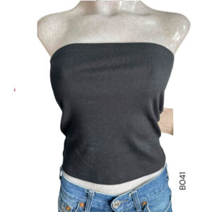 CROP TOP A NEW DAY NEGRO TALLA XS NUEVO CON ETIQUETA 	150